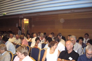 Nyit� Plen�ris �l�s az egri k�nyvvizsg�l�i konferenci�n